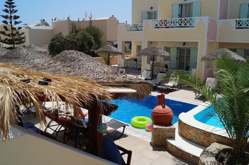 Kalya Kamari (Santorini)